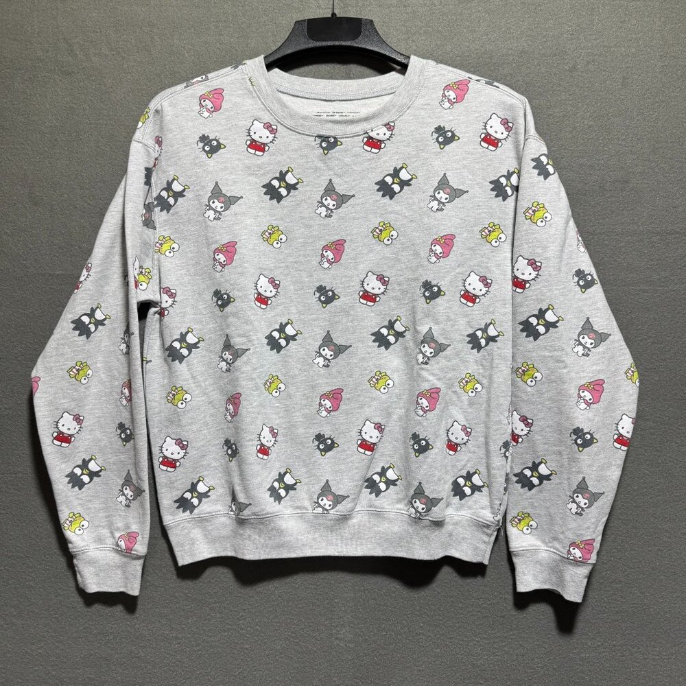 Sanrio Hello Kitty Gray Sweatshirt NWOT Size Medium